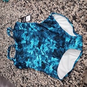 Speedo Women's Swimsuit One Piece Sweetheart Moderate Cut